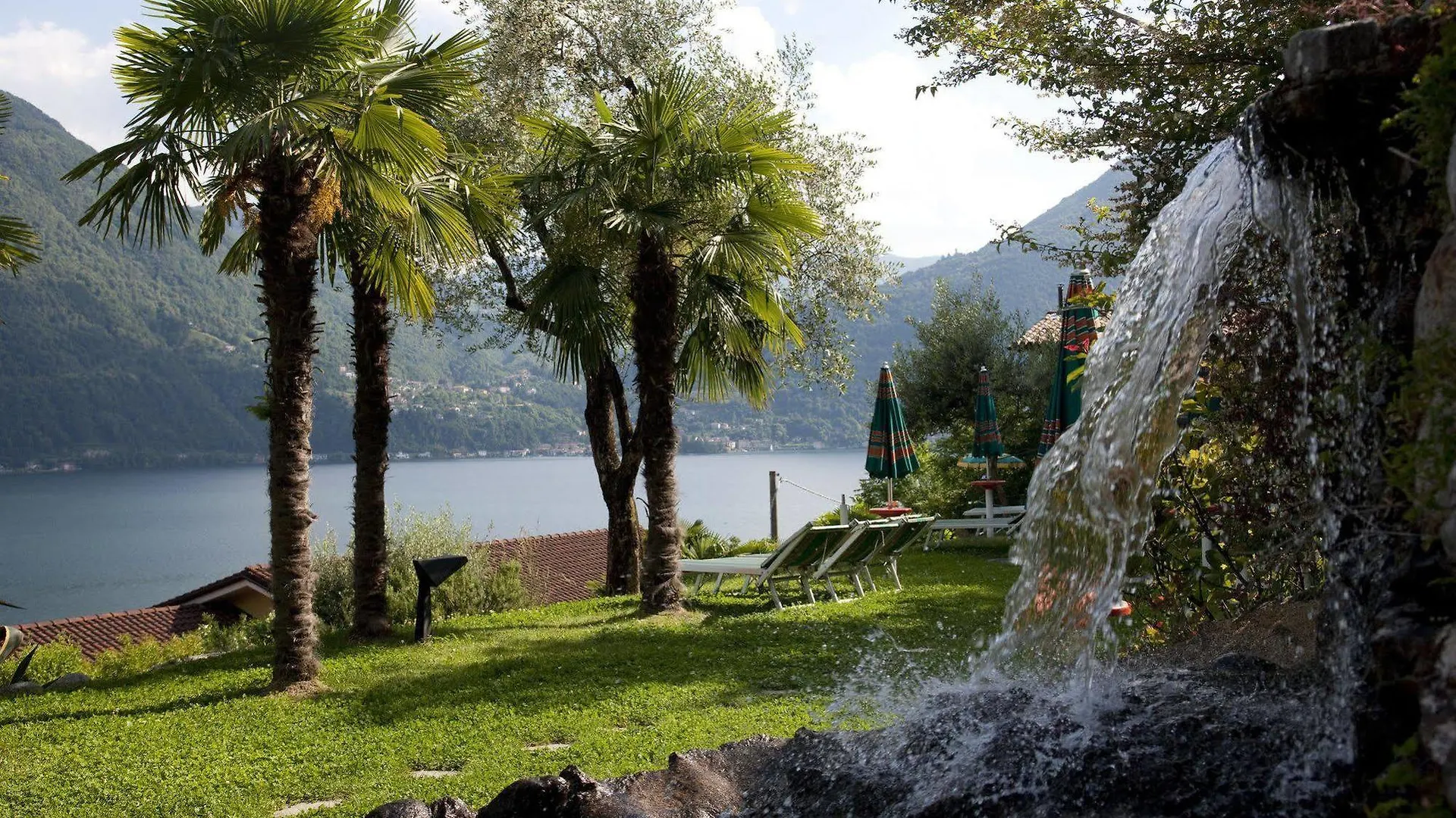 Отель Parco San Marco Lifestyle Beach Resort Порлецца