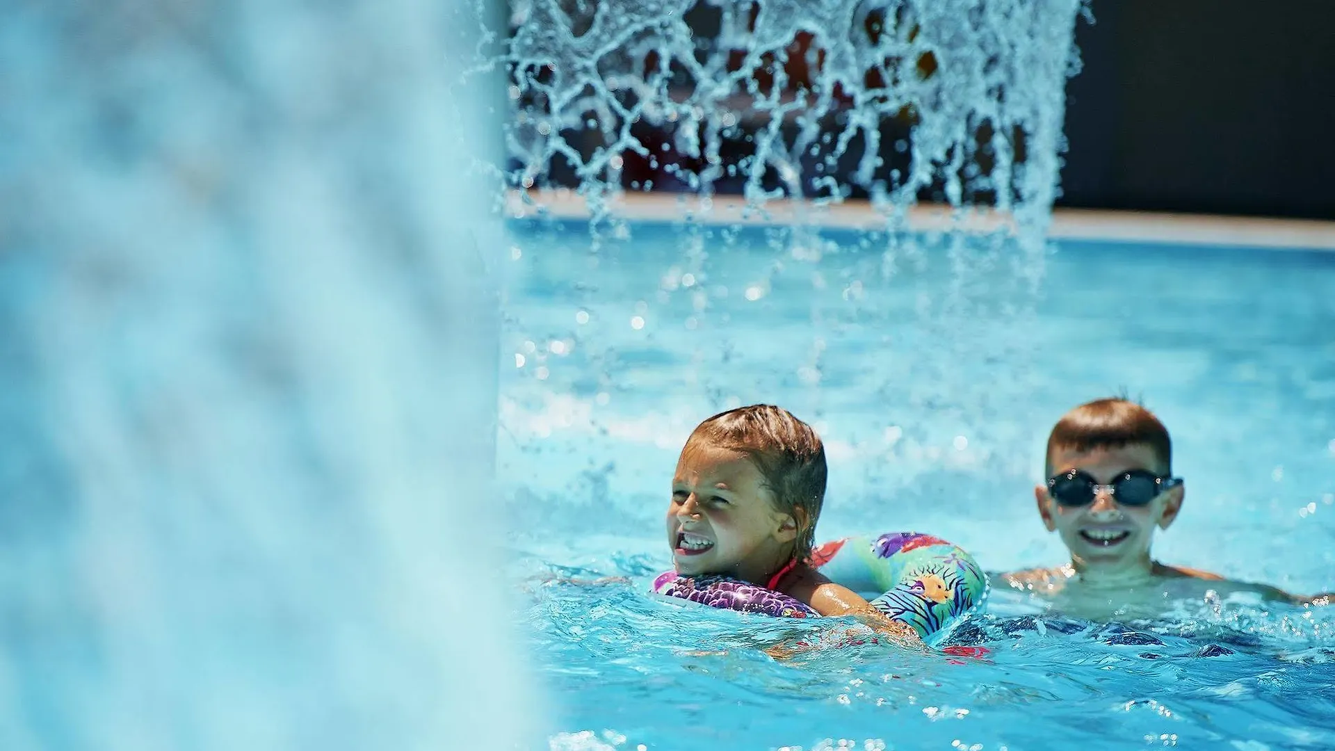Отель Parco San Marco Lifestyle Beach Resort Порлецца